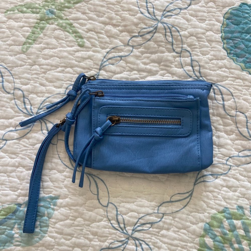 Blue faux leather wristlet